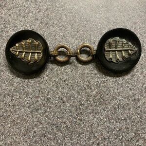 Vintage Black & Brass Leaf Cloak Clip